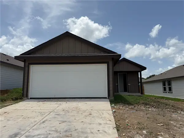1237 Hickory Grove Street, Brenham, TX 77833