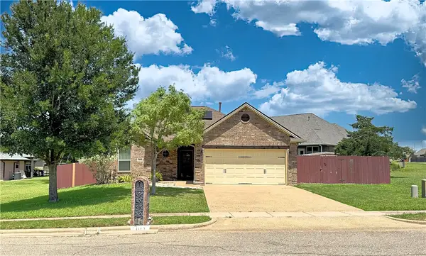 2105 Ella Lane, Bryan, TX 77802