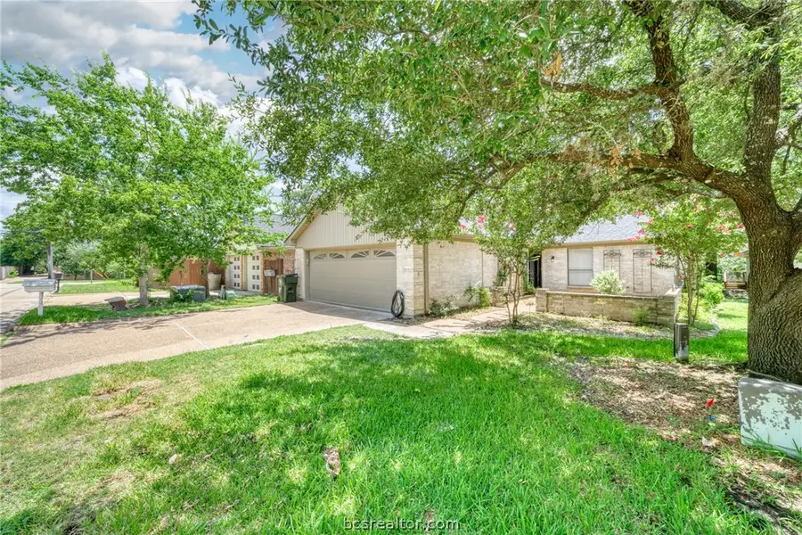 710 Chevy Chase, Bryan, TX 77802 - #2