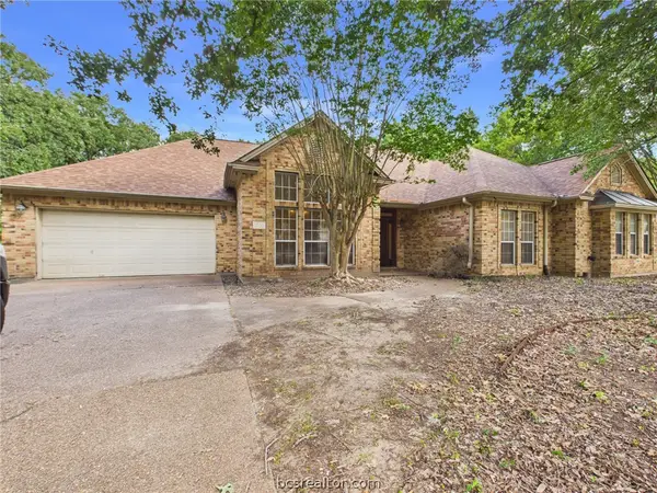 1707 Cardinal Lane, College Station, TX 77845