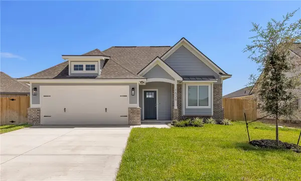 1529 Birdie Court, Navasota, TX 77868