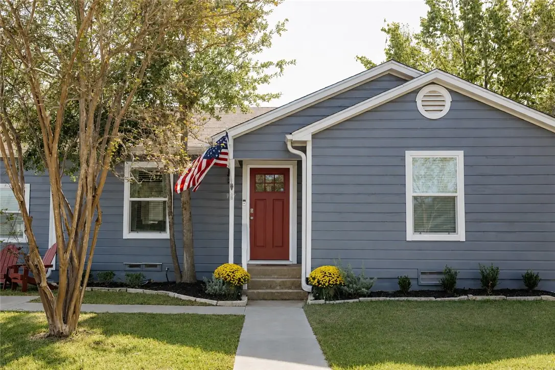 907 North Avenue, Bryan, TX 77802 - #1