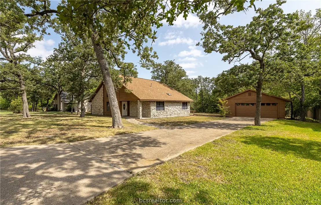 1215 Merry Oaks Drive, College Station, TX 77840 - #1