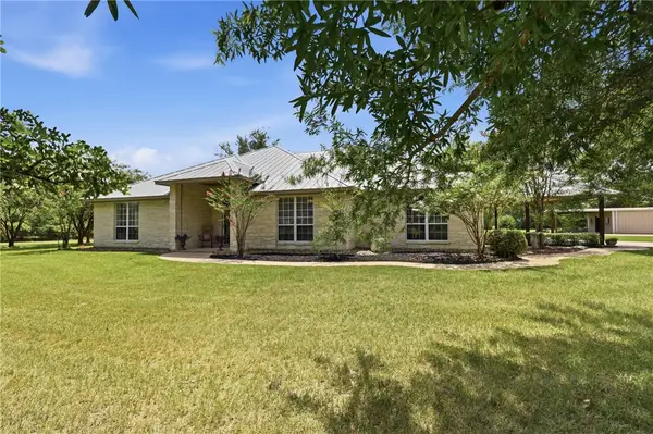 11430 Long Trussel Road, Bryan, TX 77808