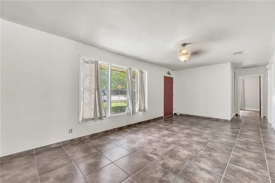 2904 Georgia Avenue, Bryan, TX 77803 - #3