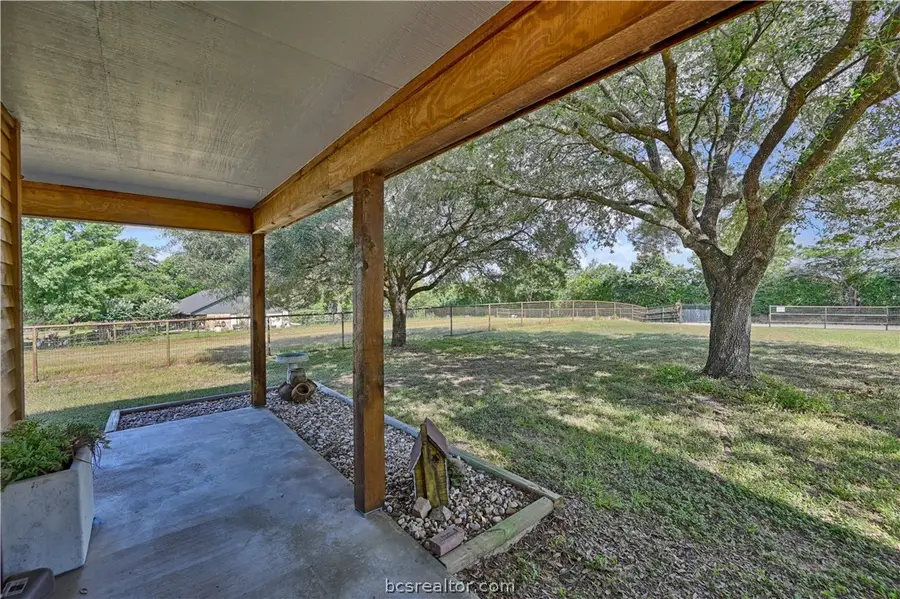 3090 Old Navasota, Brenham, TX 77833 - #3