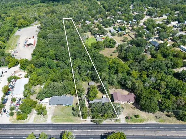 2108 W Highway 21, Bryan, TX 77803
