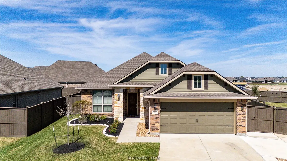 5161 Maroon Ck, Bryan, TX 77802 - #1