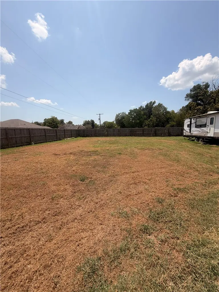 402 Wrangler Street, Franklin, TX 77856 - #1