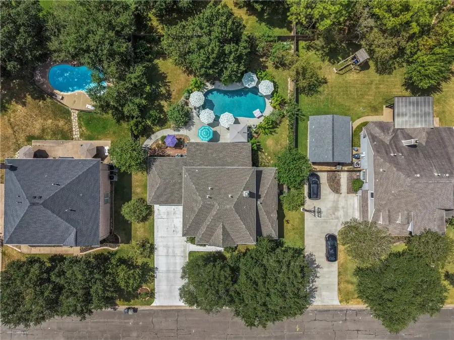 709 Putter Court, College Station, TX 77845 - #2