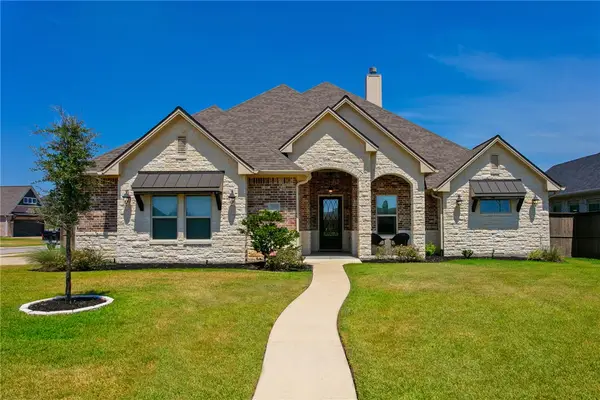 5015 Highline Drive, Bryan, TX 77802