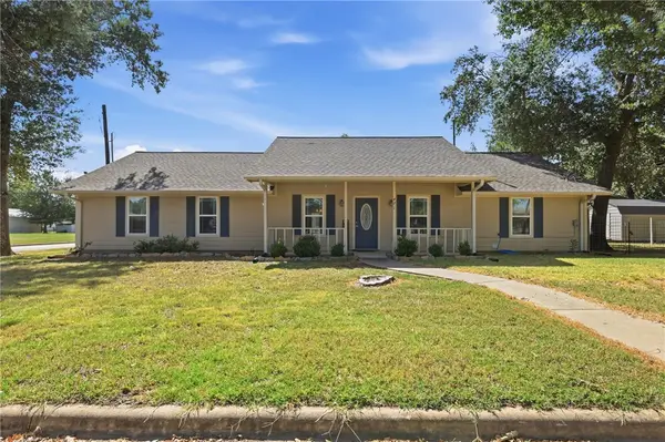 471 8th Street, Somerville, TX 77879