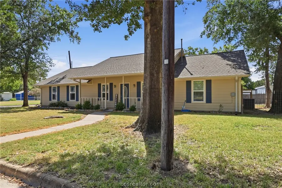 471 8th Street, Somerville, TX 77879 - #2