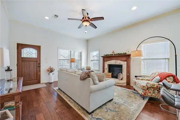 2511 Hailes Lane, College Station, TX 77845