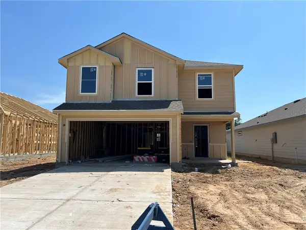 1221 Hickory Grove Street, Brenham, TX 77833