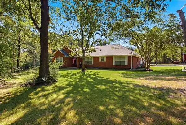457 Shady Creek Drive, Bryan, TX 77808