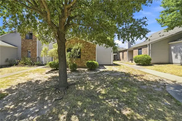 2512 Cross Timbers Drive, College Station, TX 77840