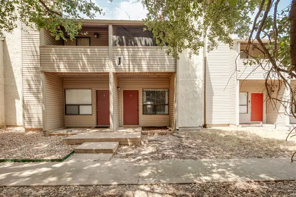 1902 Dartmouth Street, College Station, TX 77840