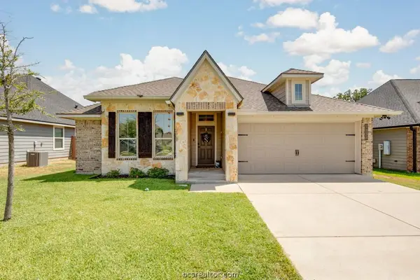 2030 Dumfries Drive, Bryan, TX 77807
