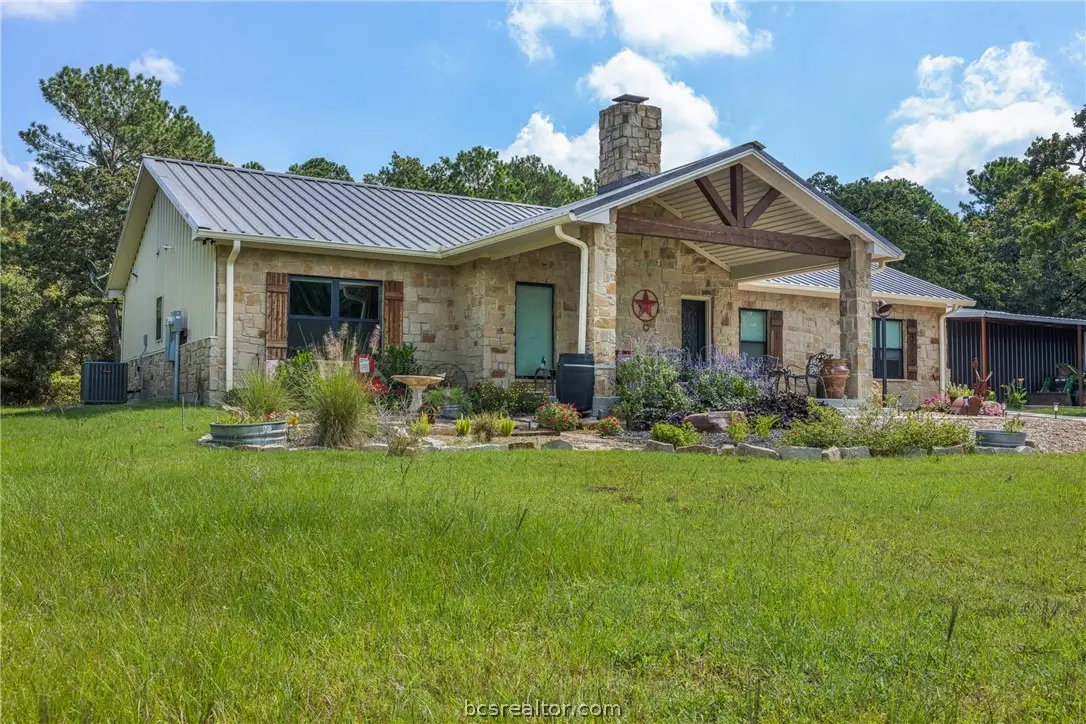 14706 Highway 90 N, Bedias, TX 77831 - #1