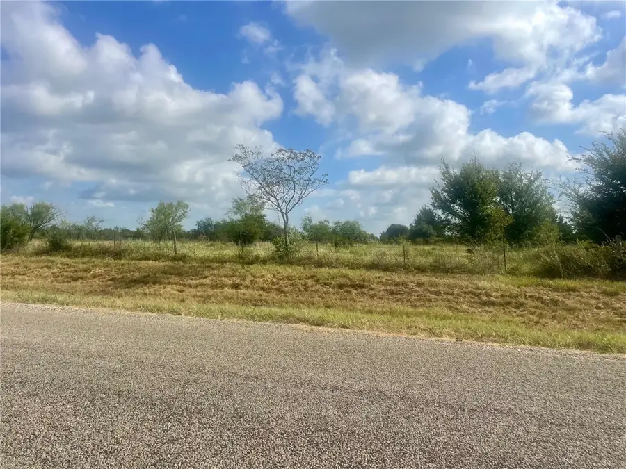 5766 Zweifel, Bryan, TX 77808 - #3