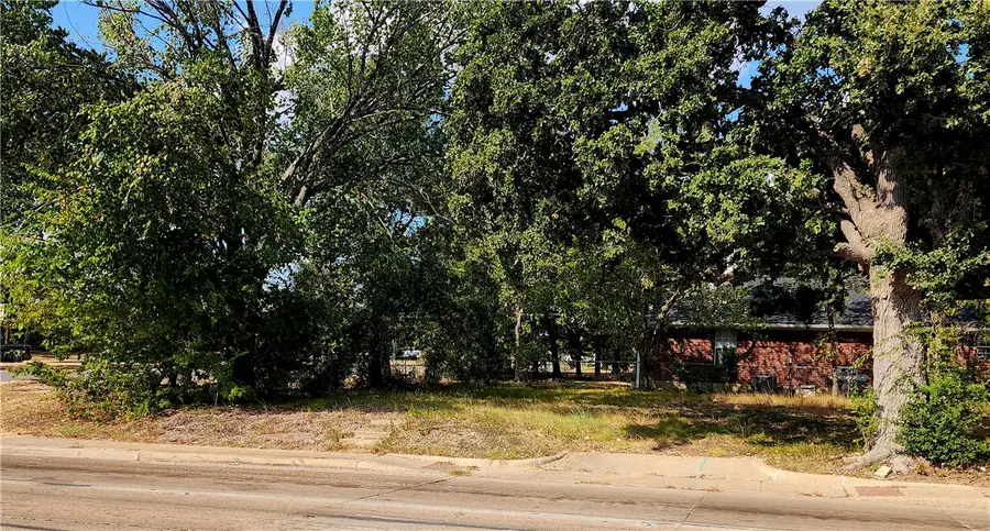 1106 W Martin Luther King Jr Street, Bryan, TX 77803 - #2