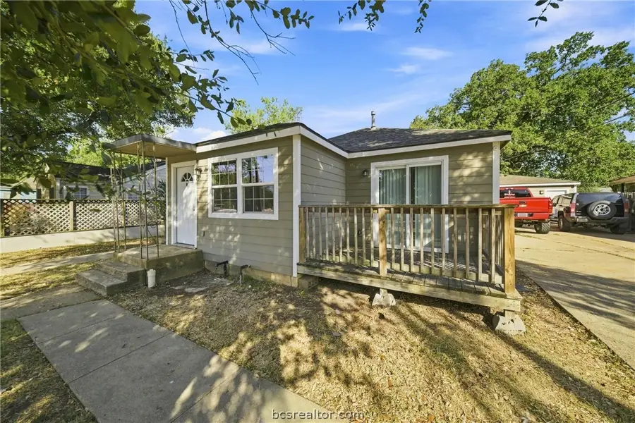 814 Mitchell Street, Bryan, TX 77802 - #3