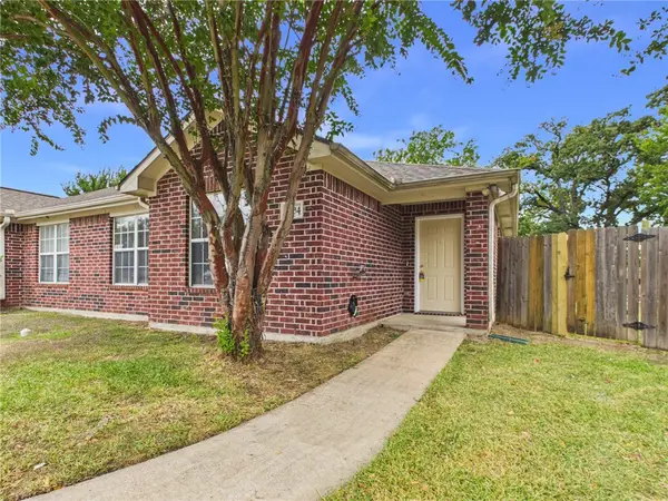 1608-1610 Enloe Court, Bryan, TX 77802