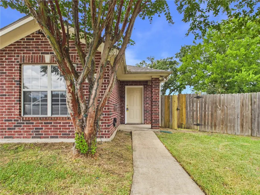 1608-1610 Enloe Court, Bryan, TX 77802 - #2