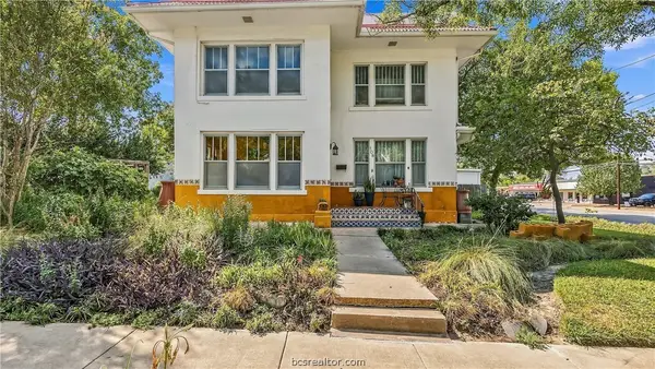 108 N Sterling Avenue, Bryan, TX 77803
