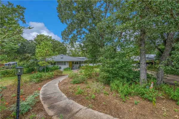 800 Hawthorn Street, College Station, TX 77840