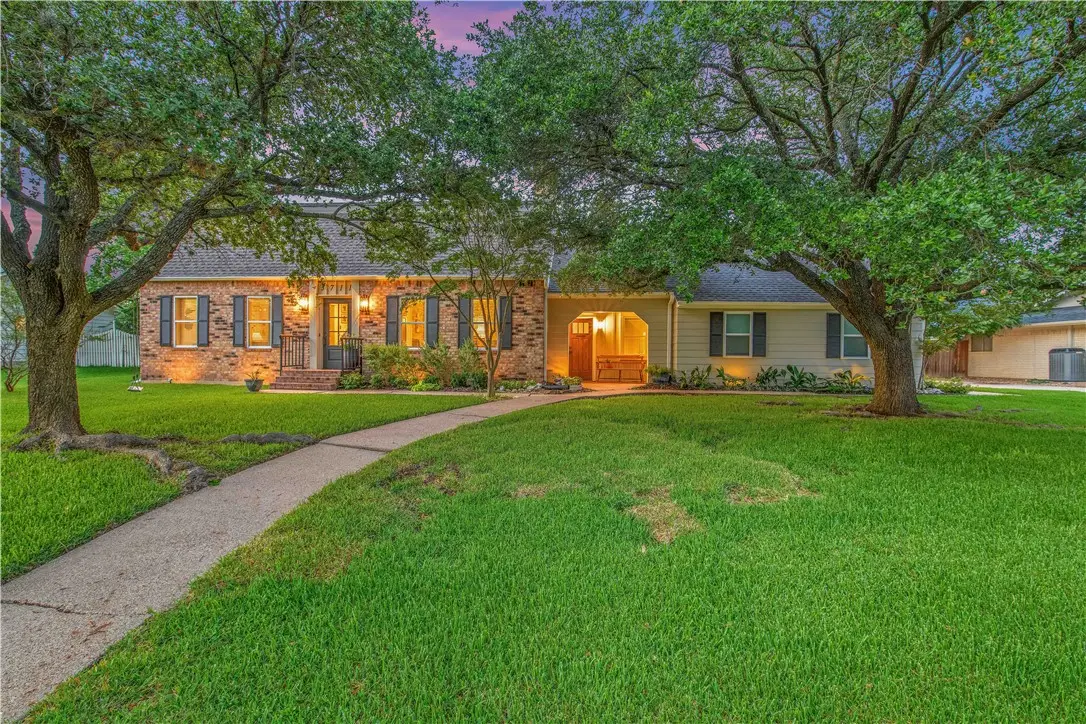 3711 Sunnybrook Lane, Bryan, TX 77802 - #1
