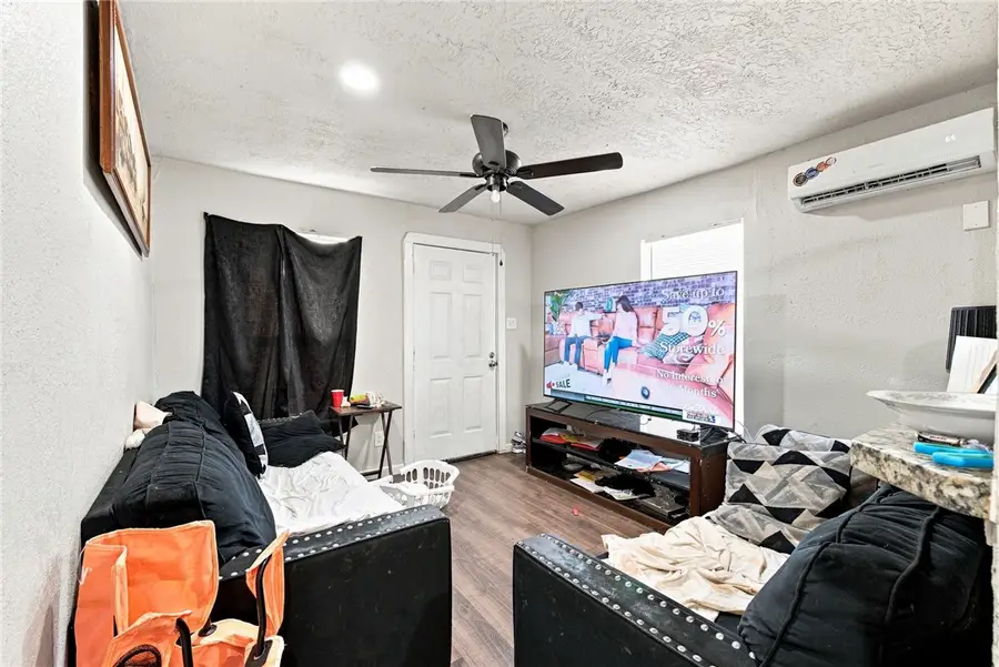 906 W Martin Luther King Jr Street #A & B, Bryan, TX 77803 - #3
