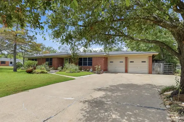 900 Esther Boulevard, Bryan, TX 77802 - #2