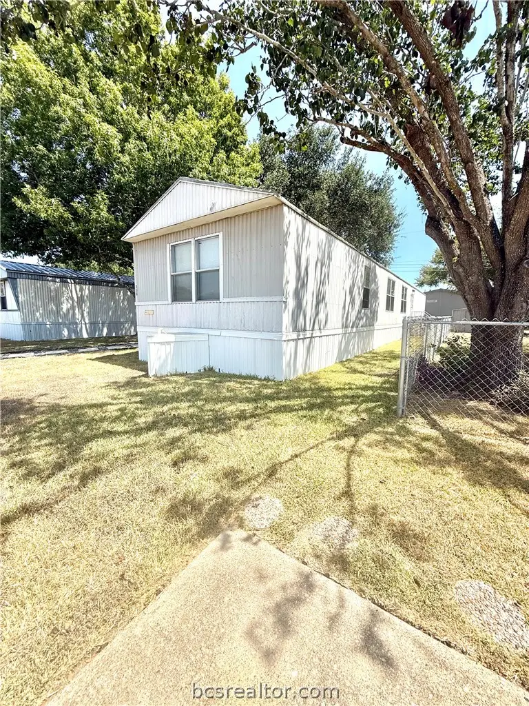 186 Ridgeway Drive, College Station, TX 77845 - #2
