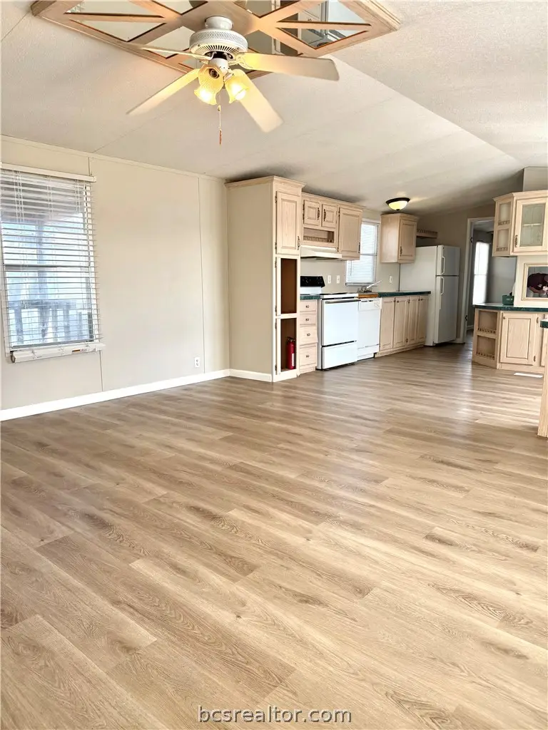 186 Ridgeway Drive, College Station, TX 77845 - #3