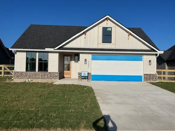 4056 Lakeside Club Drive, College Station, TX 77845