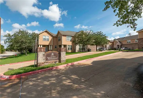 1836 W Villa Maria Road, Bryan, TX 77807