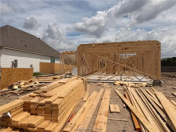 6013 Badger Street, Bryan, TX 77807