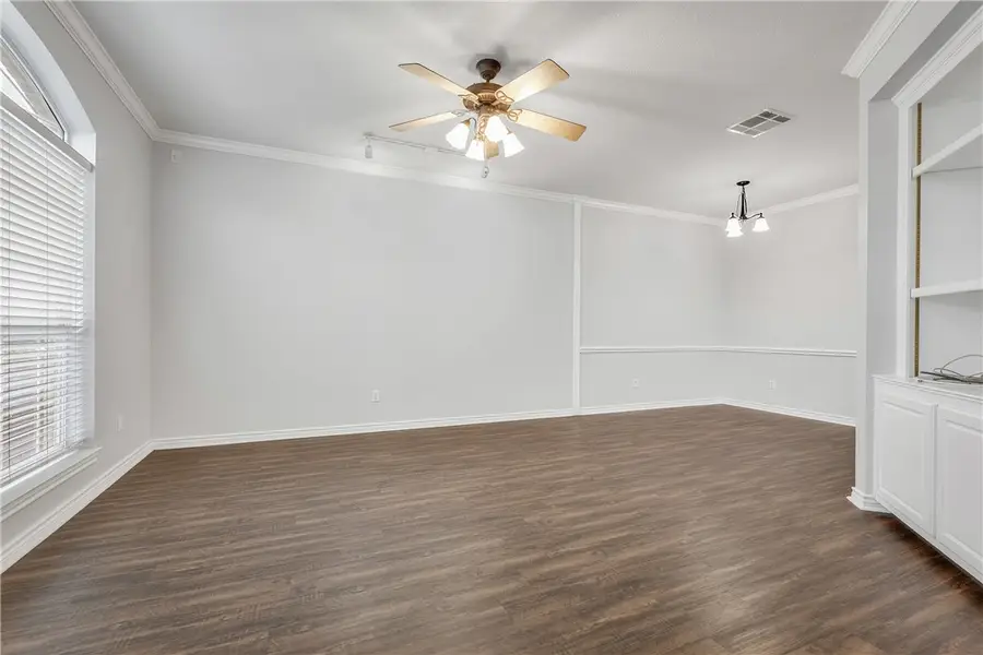 204 Fraternity Row, College Station, TX 77845 - #3