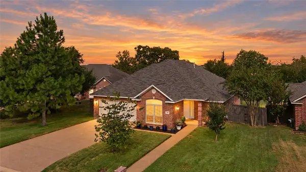 201 Sophia Lane, College Station, TX 77845