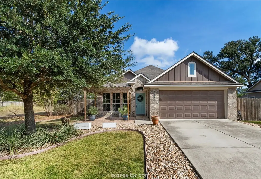 612 Heritage Drive, Navasota, TX 77868 - #1