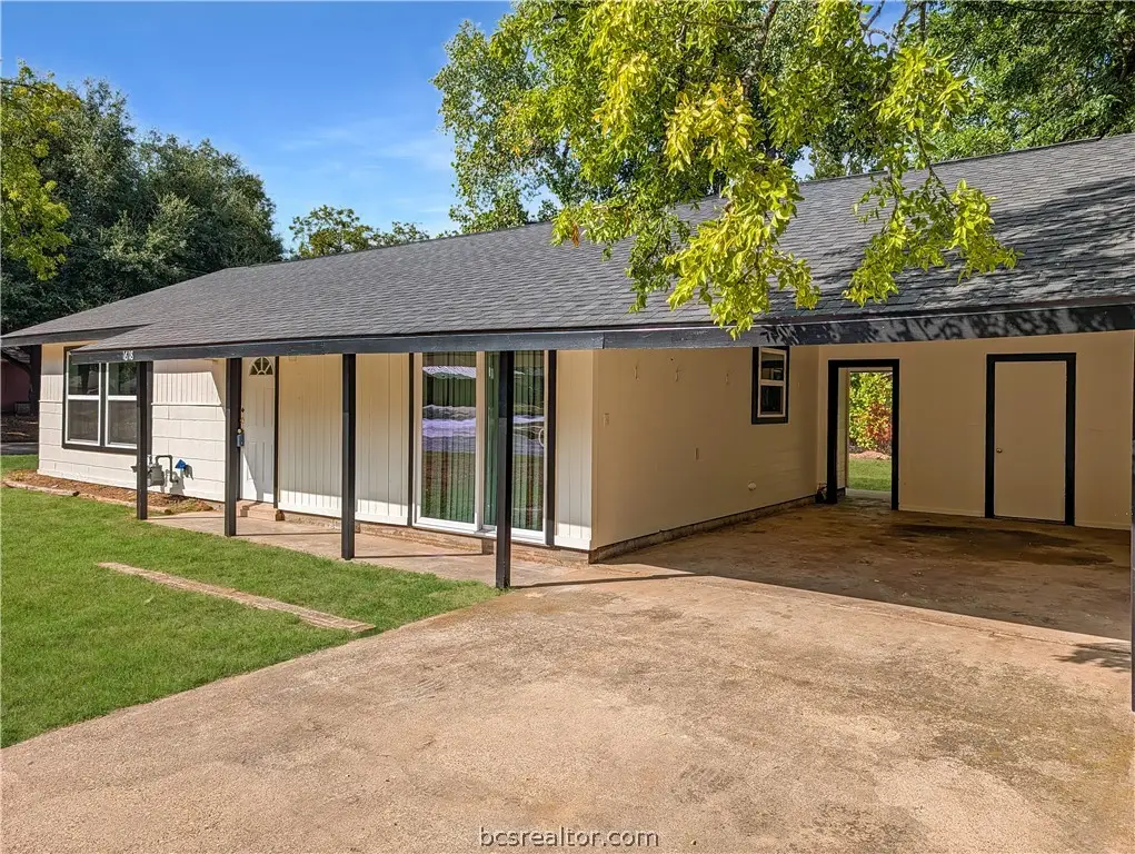 1618 Willow Drive, Hearne, TX 77859 - #1