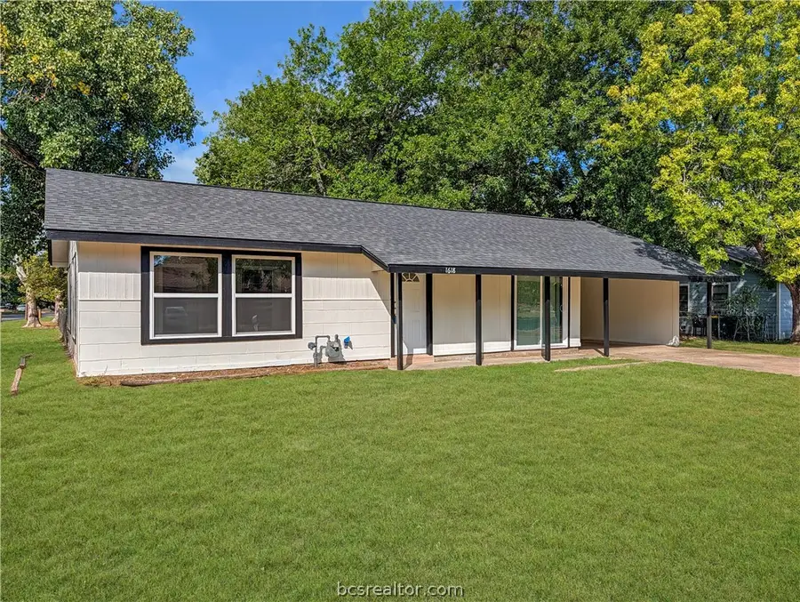 1618 Willow Drive, Hearne, TX 77859 - #2