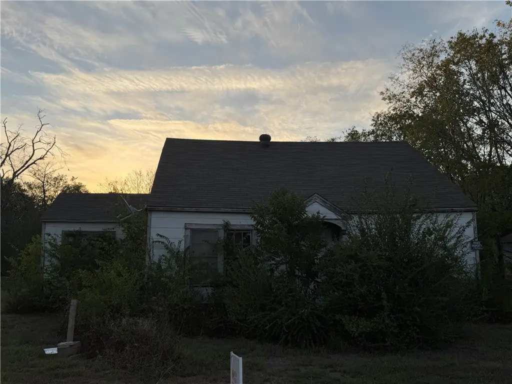 400 S Brazos Avenue, Bryan, TX 77803 - #1