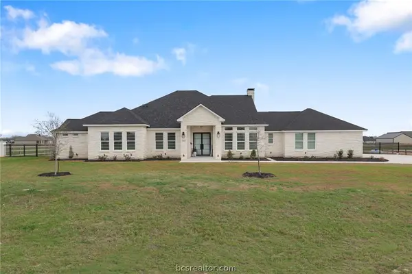 7844 Mathis Creek Drive, Bryan, TX 77808-1547
