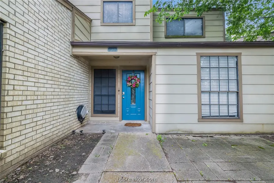 909 Westview Street, Bryan, TX 77802 - #3