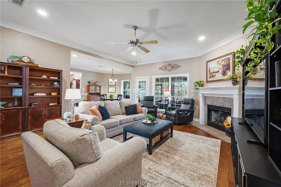 3816 Park Hampton, Bryan, TX 77802 - #3