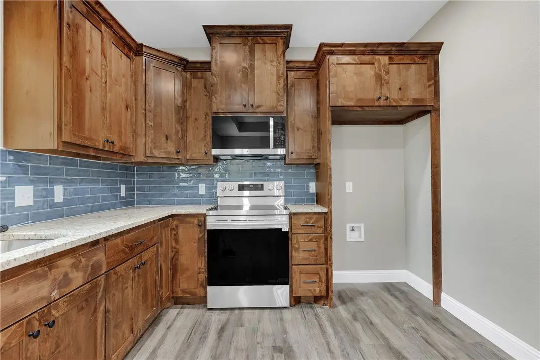 905A W Virginia Street, Navasota, TX 77868 - #1