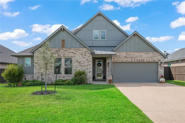 5008 Royal Arch Drive, Bryan, TX 77802